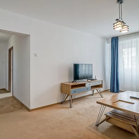 Panoramic View 2br Union Square * Bucharest