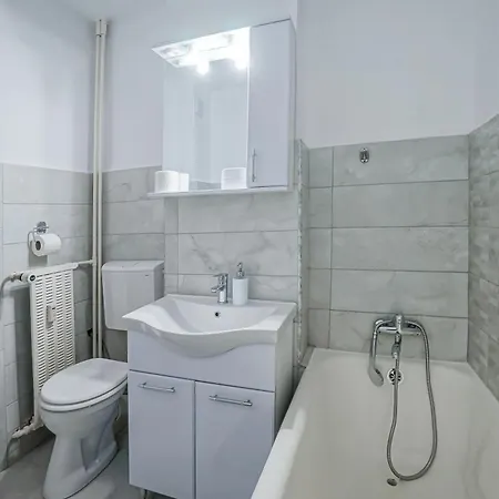 Panoramic View 2br Union Square Apartment Bucharest